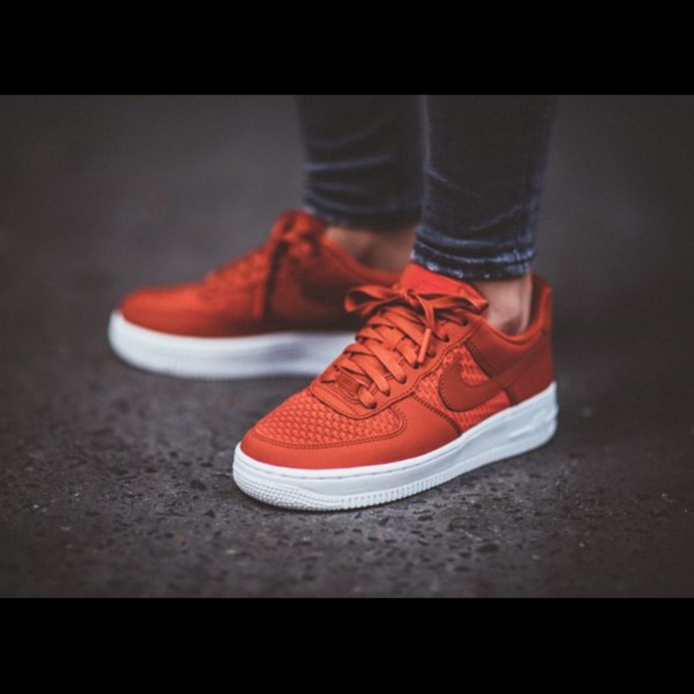 Nike Women’s Air Force 1